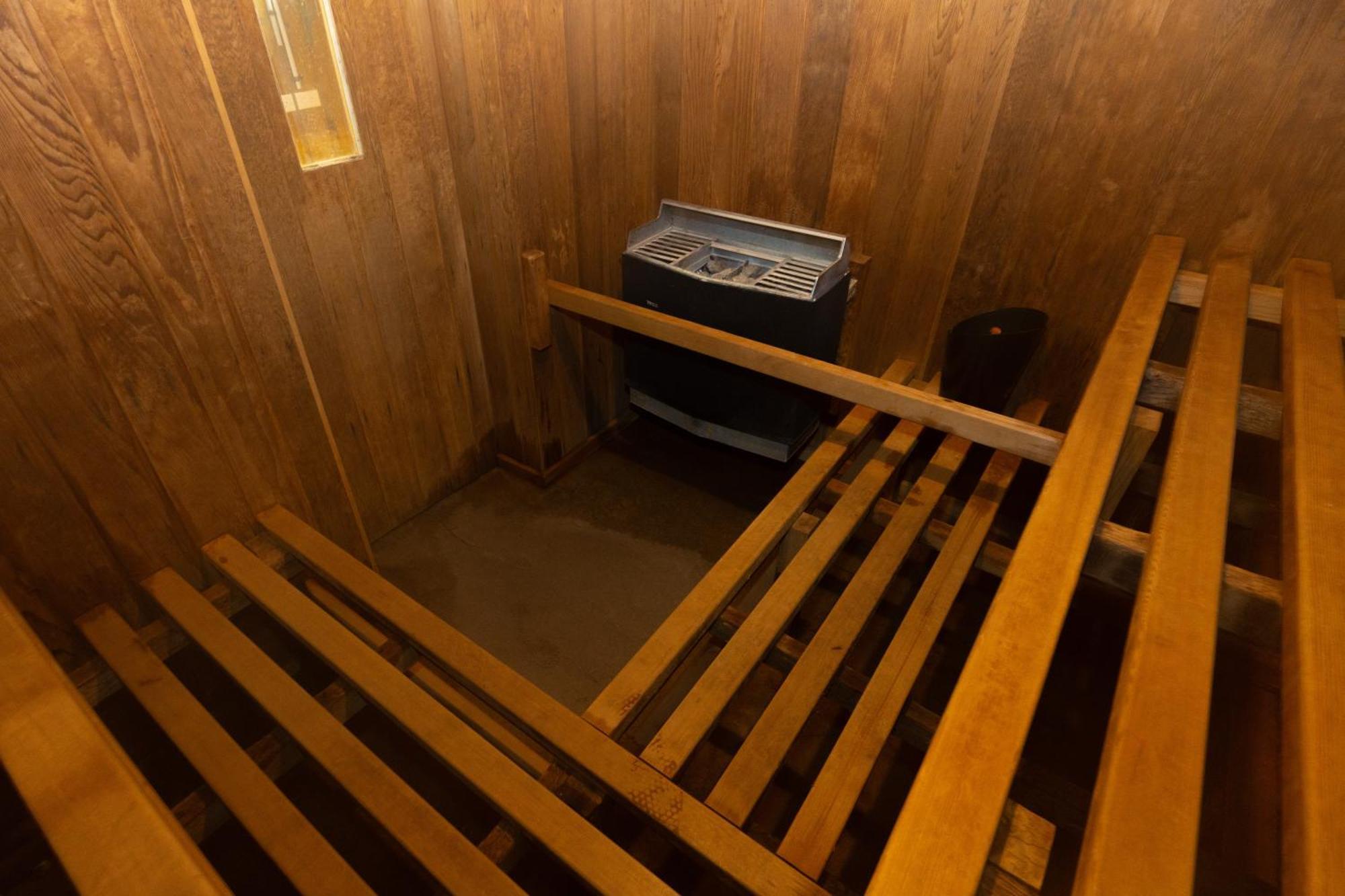 Sovereign Park Motor Inn 밸러랫 외부 사진
