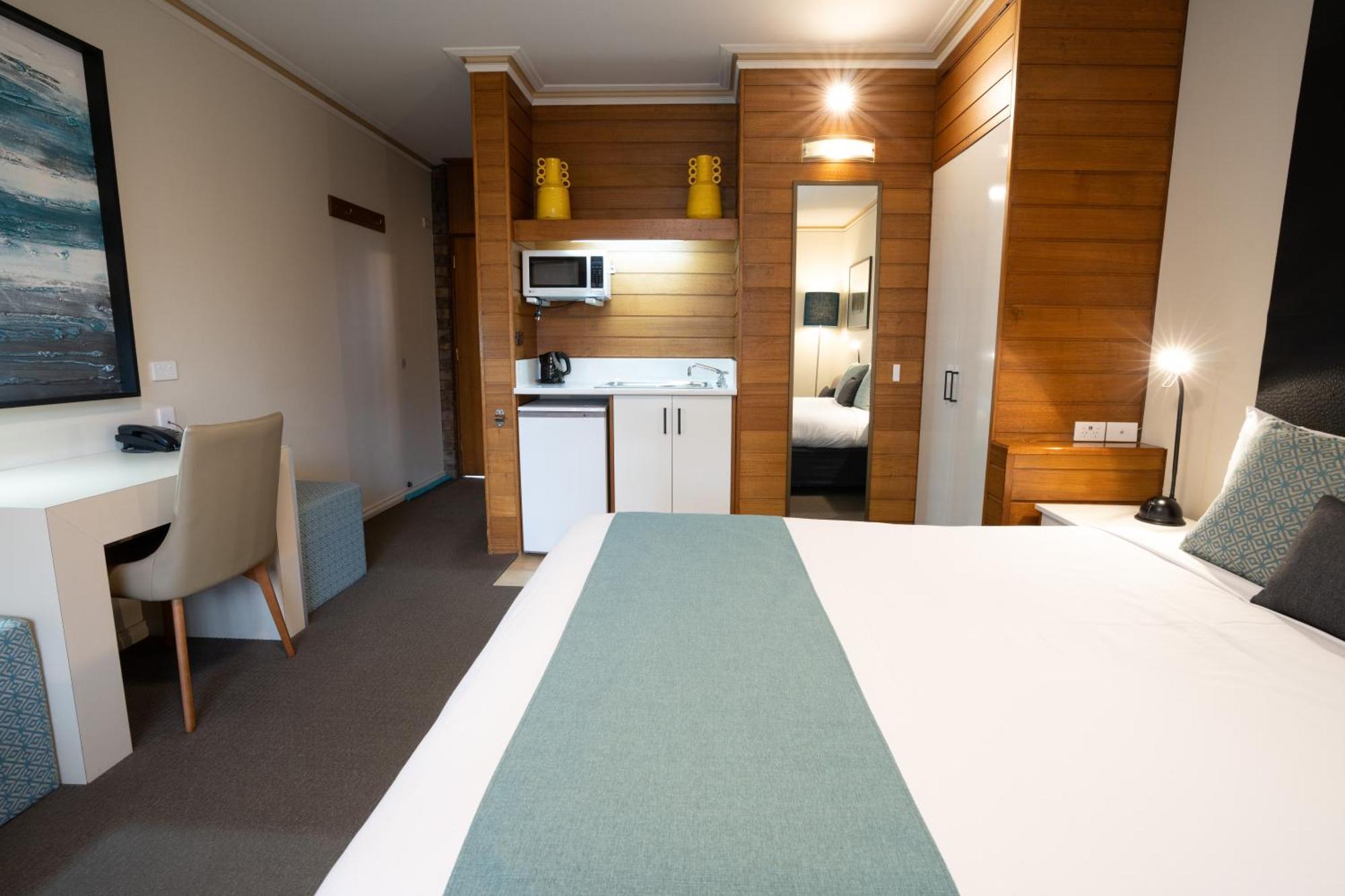 Sovereign Park Motor Inn 밸러랫 외부 사진